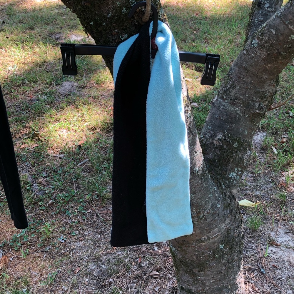 Kids Two-Tone Black and Light Blue Scarf